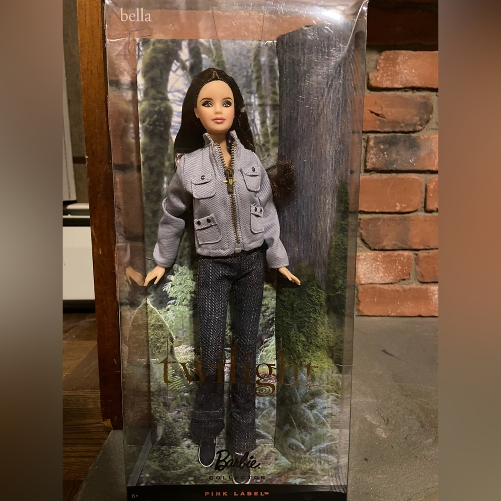 Twilight Collector Barbie - Bella